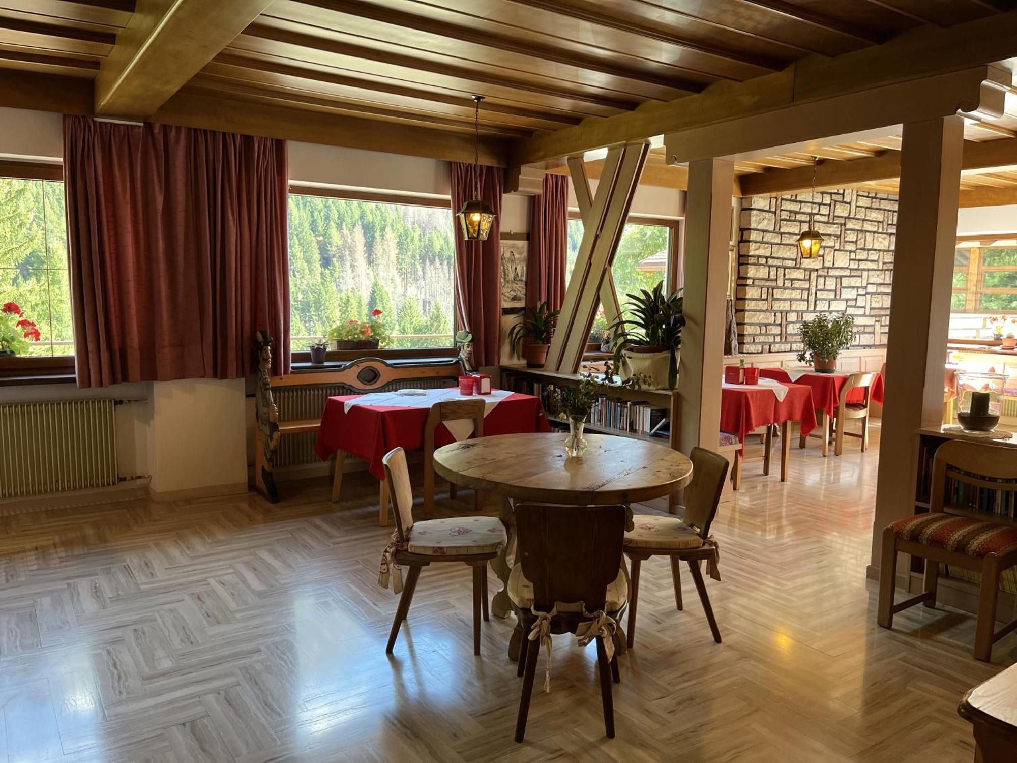 B&B Bucaneve Vigo di Fassa Exterior photo